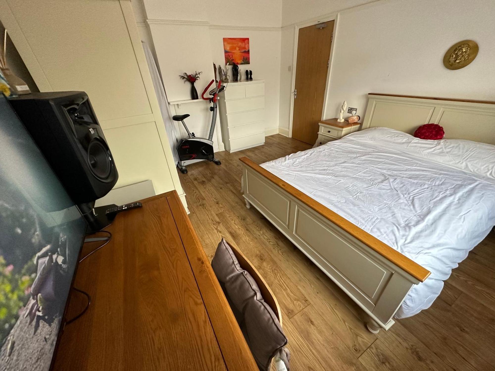 Ashcroft Quiet Garden House-London Luton Airport Apartment Exterior foto